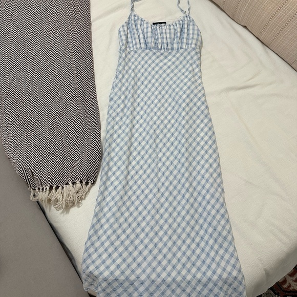 Lulu’s Daintily Dreaming White and Blue Sleeveless Gingham Midi Dress - Picture 3 of 7